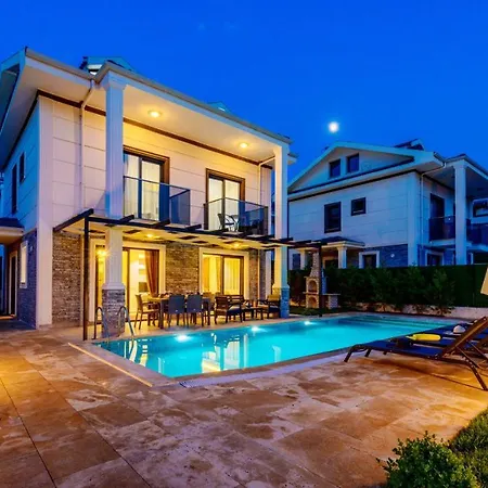 La Vida - 4 Bedroom Holiday In Hisaroenue Oeluedeniz * Ovacik (Fethiye)