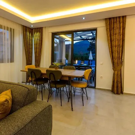 La Vida - 4 Bedroom Holiday In Hisaroenue Oeluedeniz *