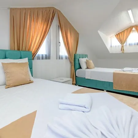 빌라 La Vida - 4 Bedroom In Hisaroenue Oeluedeniz