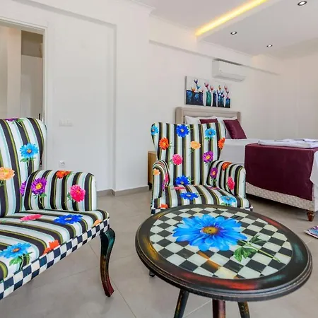 La Vida - 4 Bedroom Holiday In Hisaroenue Oeluedeniz Villa *